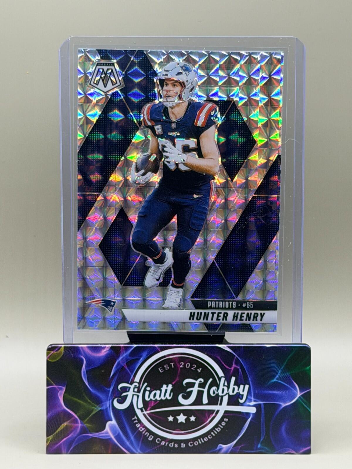 2025 Panini Mosaic Football - #79 Hunter Henry - Silver Mosaic