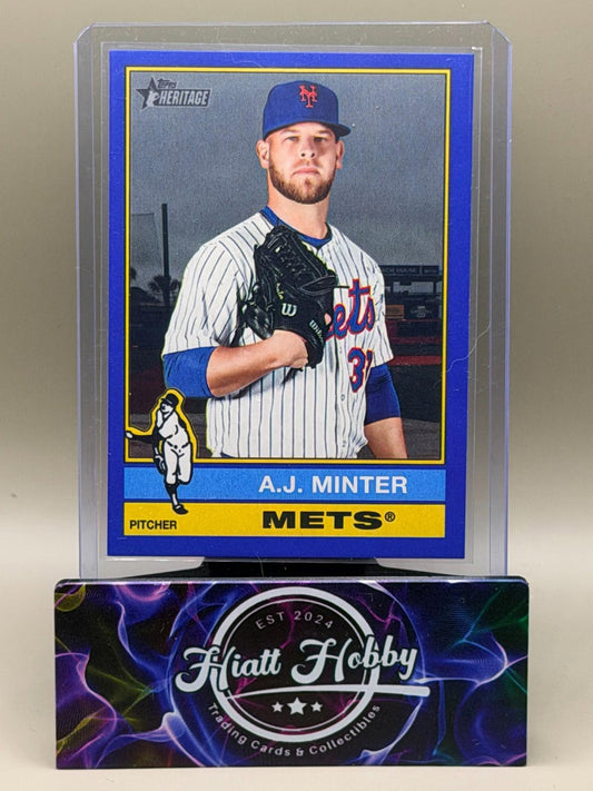 2025 Topps Heritage High Number - A.J. Minter #597 - Dark Blue Boarder